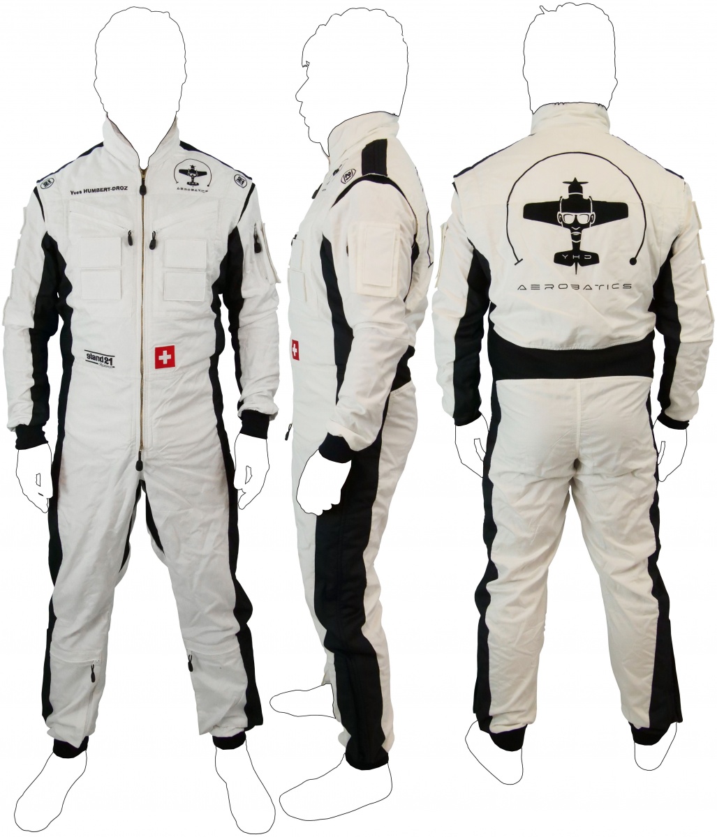 All the models shown on the Stand 21 website or in the Stand 21 catalog and not explicitely described as stock versions are illustrated strictly as examples of the company's expertise and capability and the pictures shown do not imply any violations of any trademarks. Such use of registered trademarks was carried out solely for authorized teams or drivers use and are not for sale to the public.