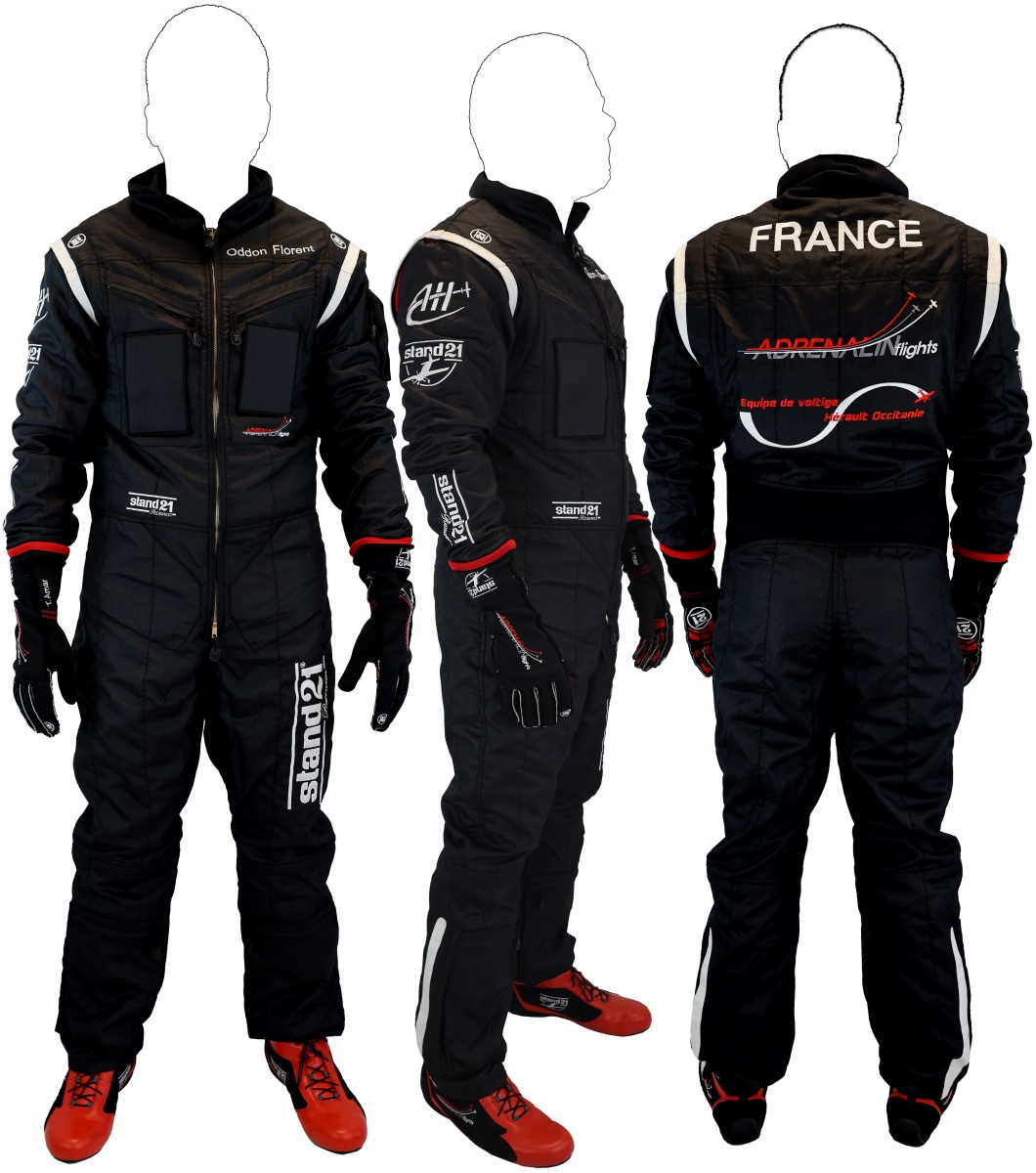 All the models shown on the Stand 21 website or in the Stand 21 catalog and not explicitely described as stock versions are illustrated strictly as examples of the company's expertise and capability and the pictures shown do not imply any violations of any trademarks. Such use of registered trademarks was carried out solely for authorized teams or drivers use and are not for sale to the public.